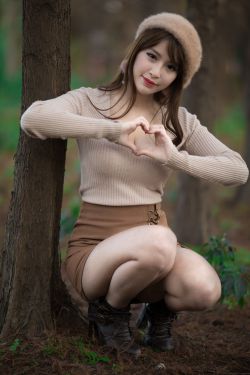 骑着小摩托载岳